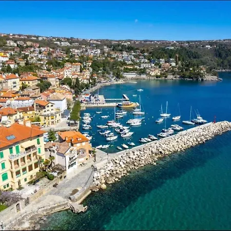 Apartment Pm Volosko Seaside Opatija Exterior photo