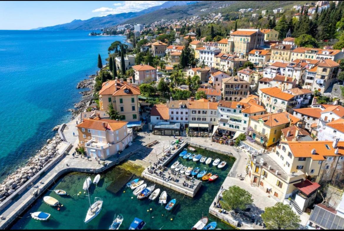 Pm Volosko Seaside *